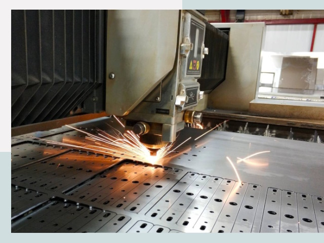 Лазерная резка металла в Луховицах от 621 руб.